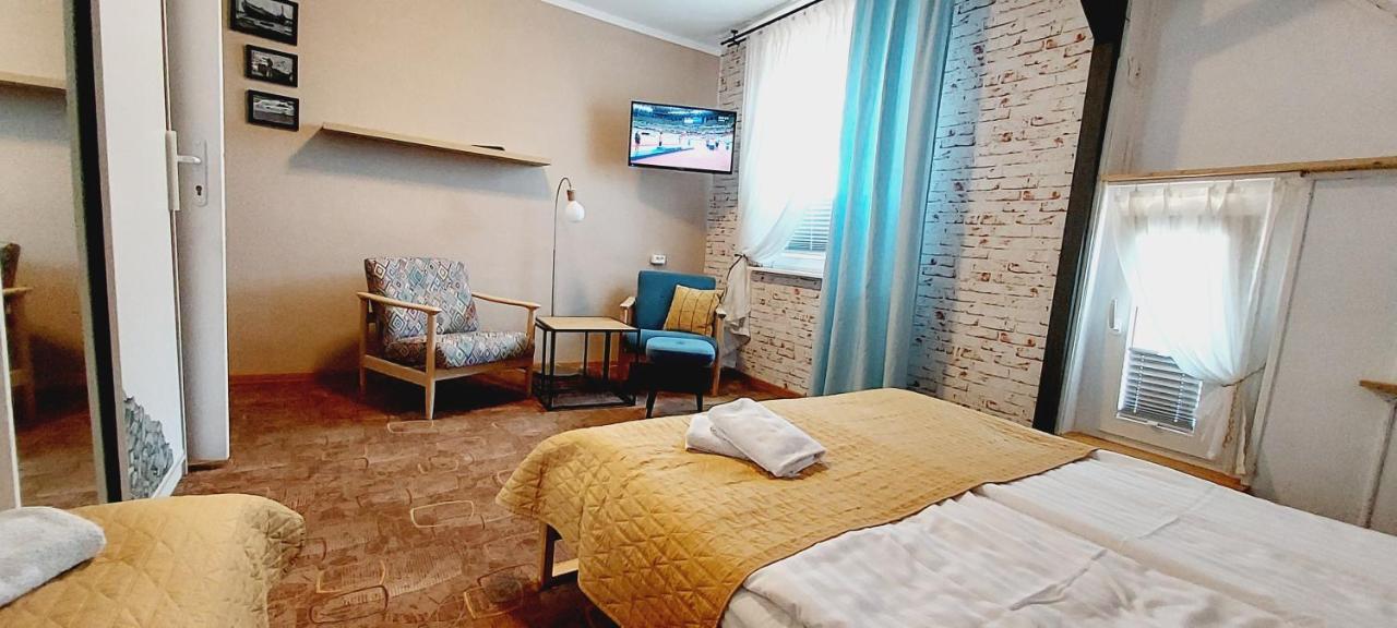 Apartamenty I Mieszkania Wakacyjne Chalupy Exterior photo